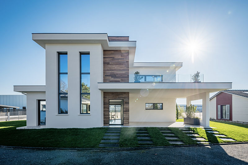 Maison haut de gamme, carport, terrasse